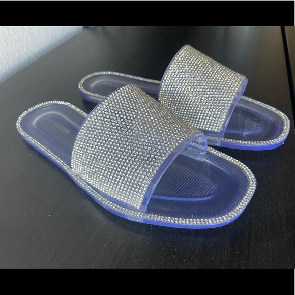 Steve Madden Clear Rhinestone Slides - Picture 2 of 4